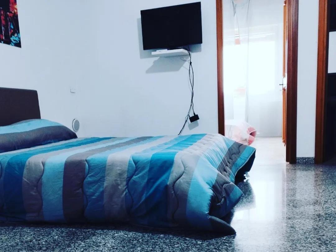 Thomas'Home Comiso Esterno foto